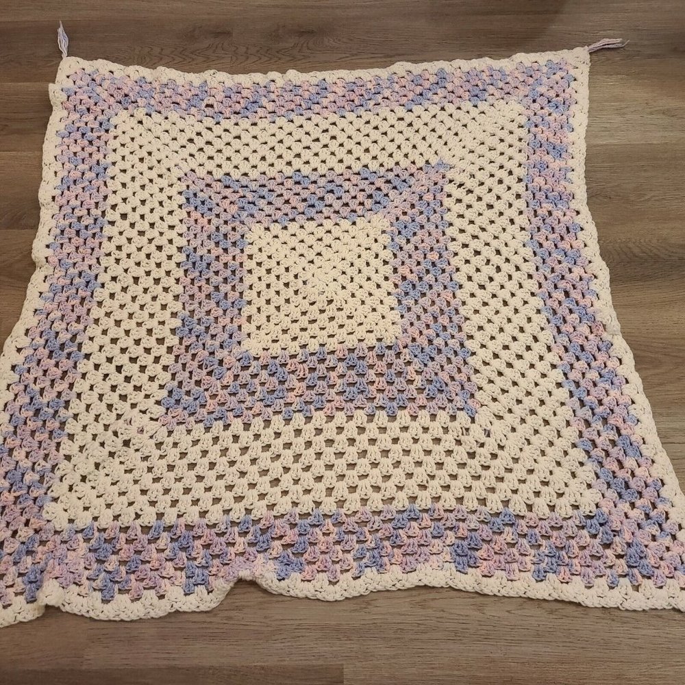 Crochet Baby White Blanket Nursery‎ Afghan Blanket Throw Couch 40 x 40 Handmade